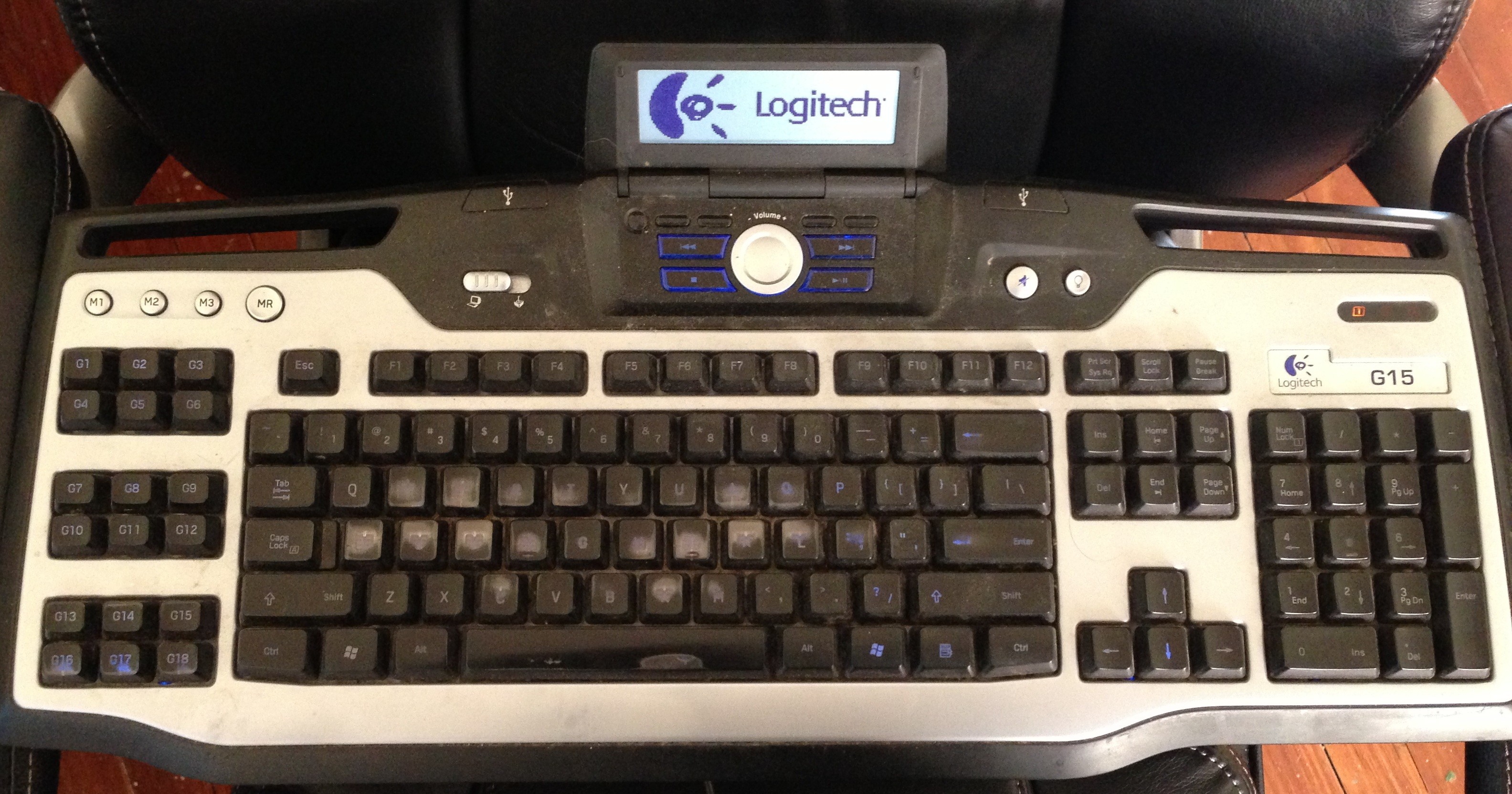Um switch silencioso pra você que sonha em digitar sem barulho nenhum!, Keyboard